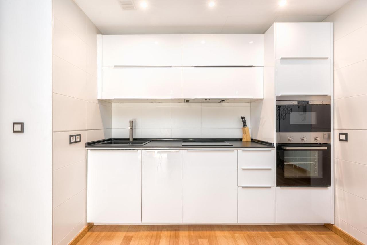 Atico Con Terraza Ac 1hab En El Centro Y Piscina Comunitaria Apartament Malaga
