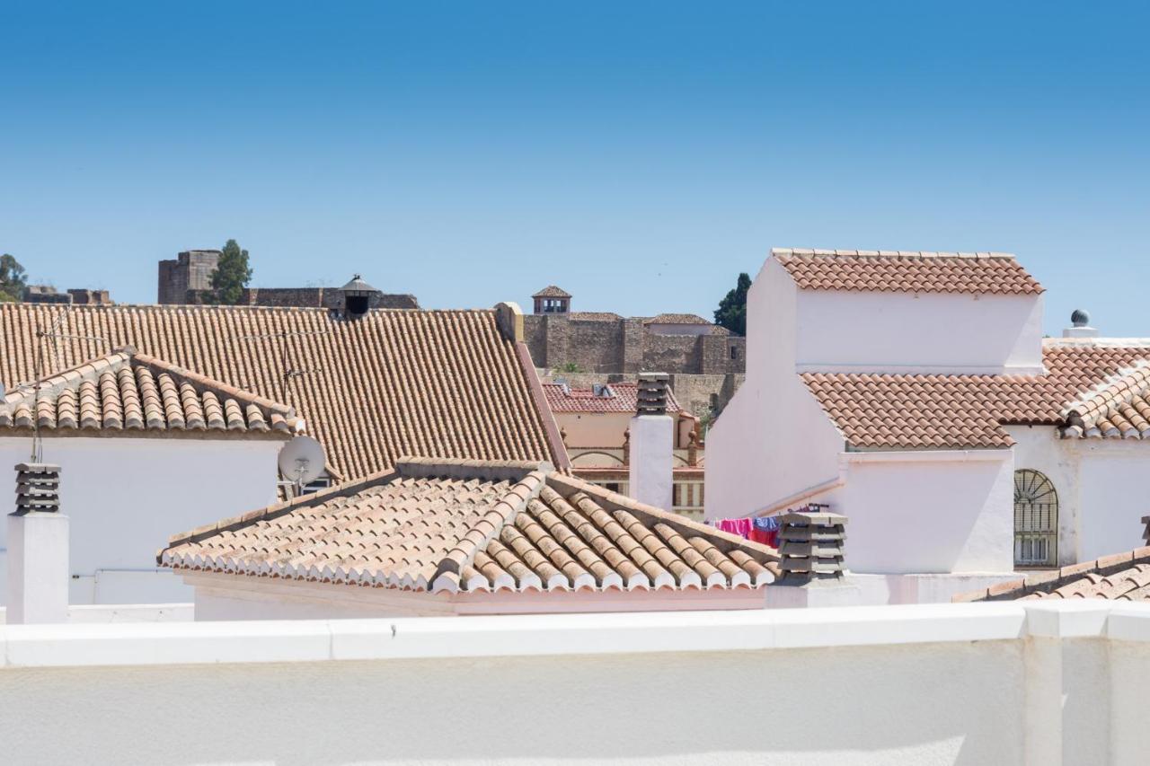 Apartament Atico Con Terraza Ac 1hab En El Centro Y Piscina Comunitaria *